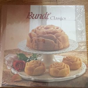Bundt Cake cook book